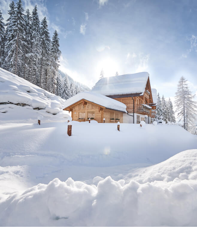 Chalets Almidylle Piredt in St. Martin am Tennengebirge